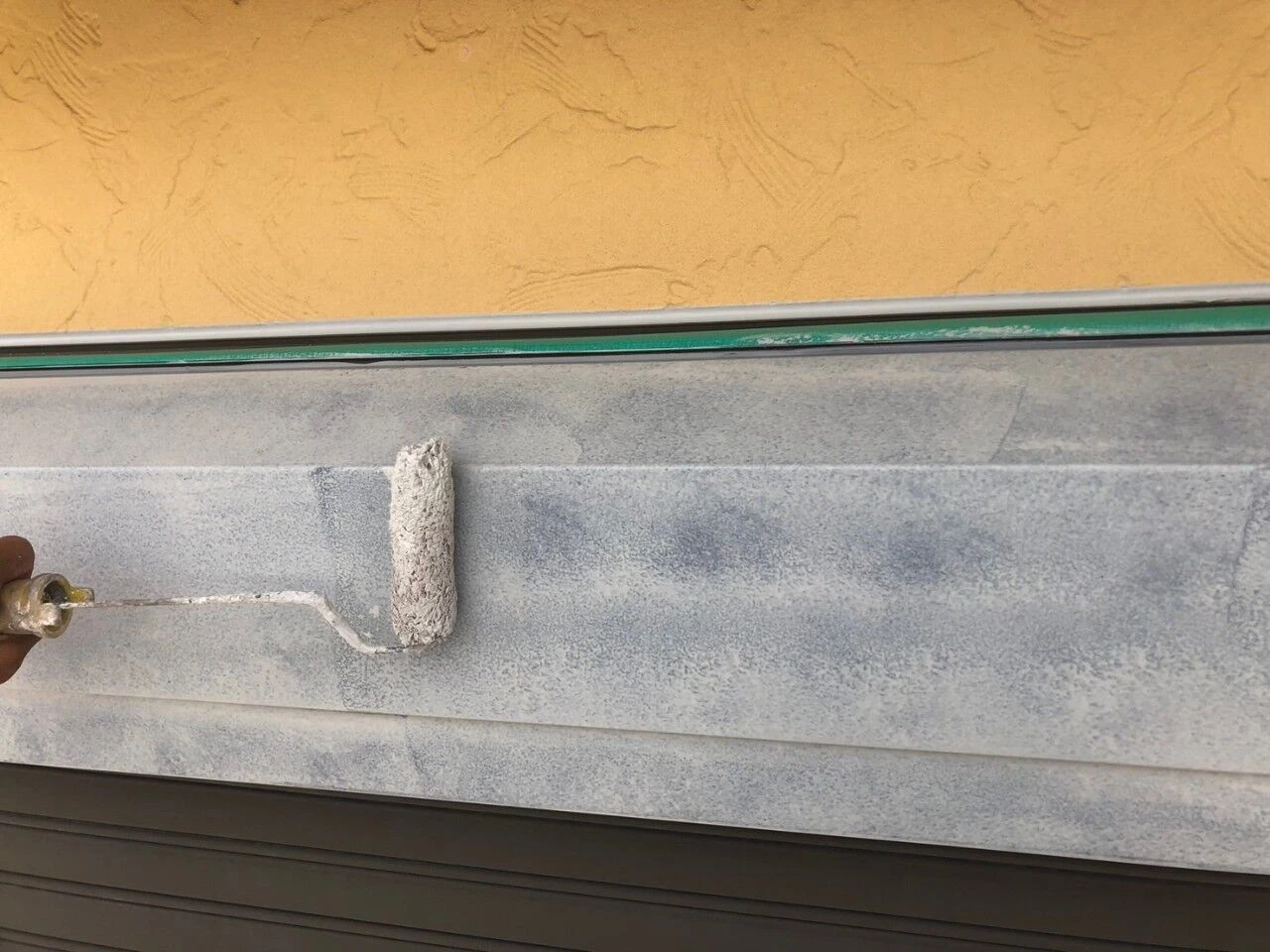 1725058489794