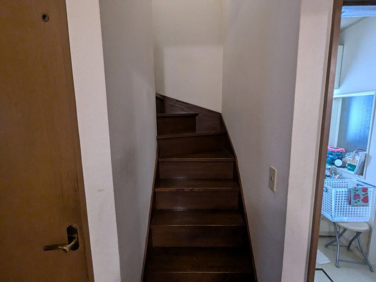 1737280364050