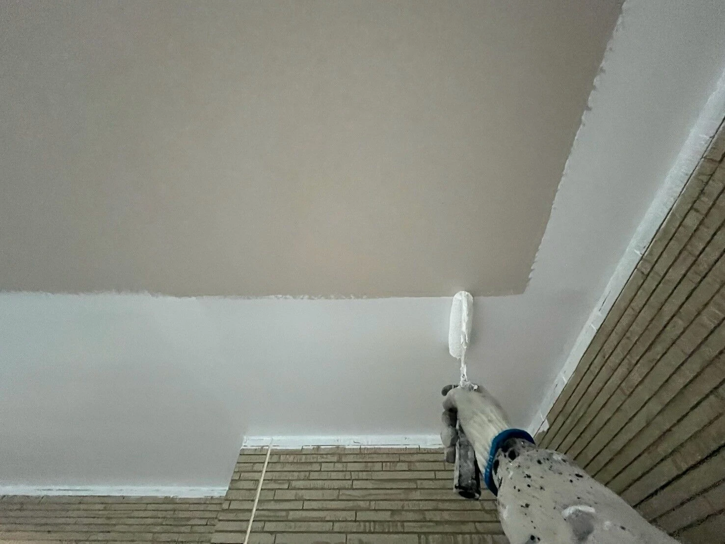 1742987773211